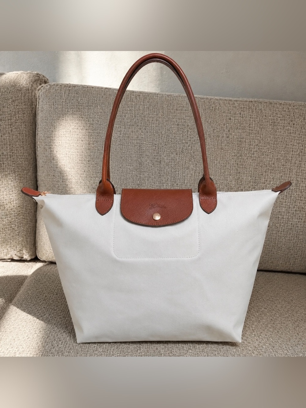 Longchamp White Tote with Brown Leather Trim and Handles - Picture 3 of 4